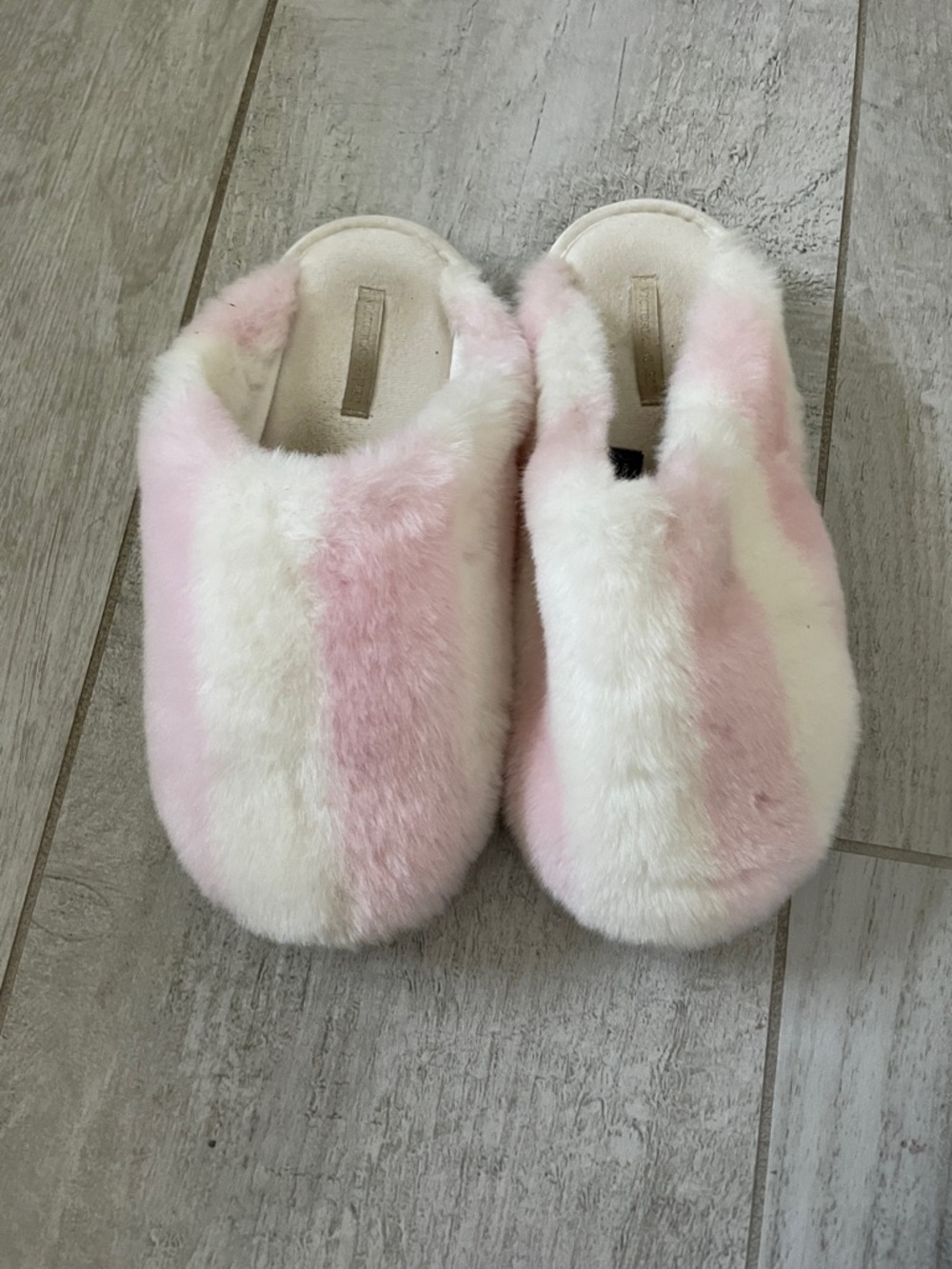 Victoria's Secret Plush Two-Tone Pink and White Slide Slippers
